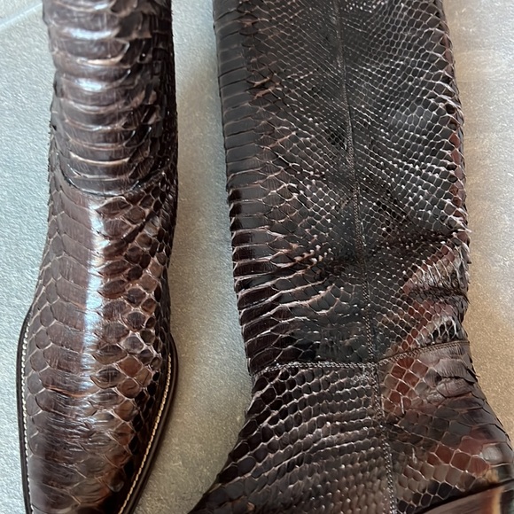 Barbara Bui never worn snake skin insane beautiful boots- 2 inch heel - pristine - Picture 13 of 13